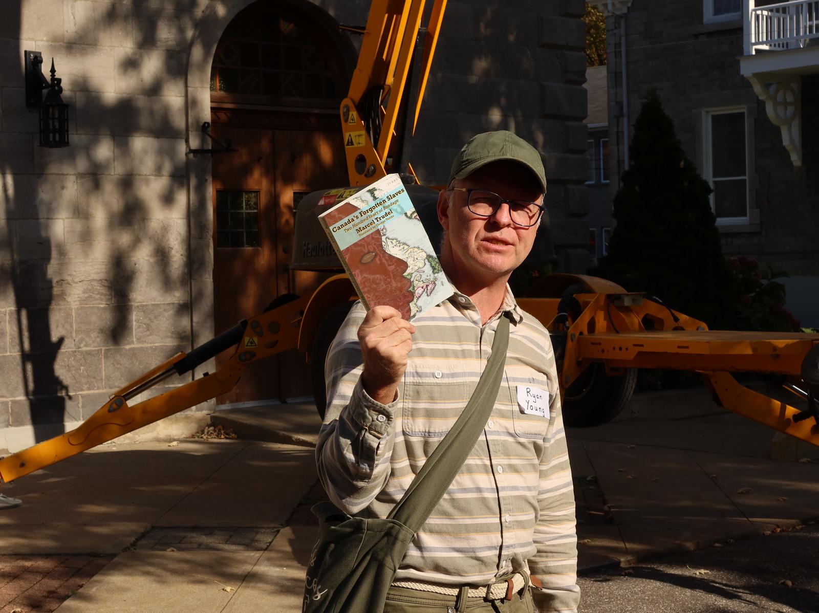 [Walking Tour of Ste-Anne-de-Bellevue with Ryan Young]